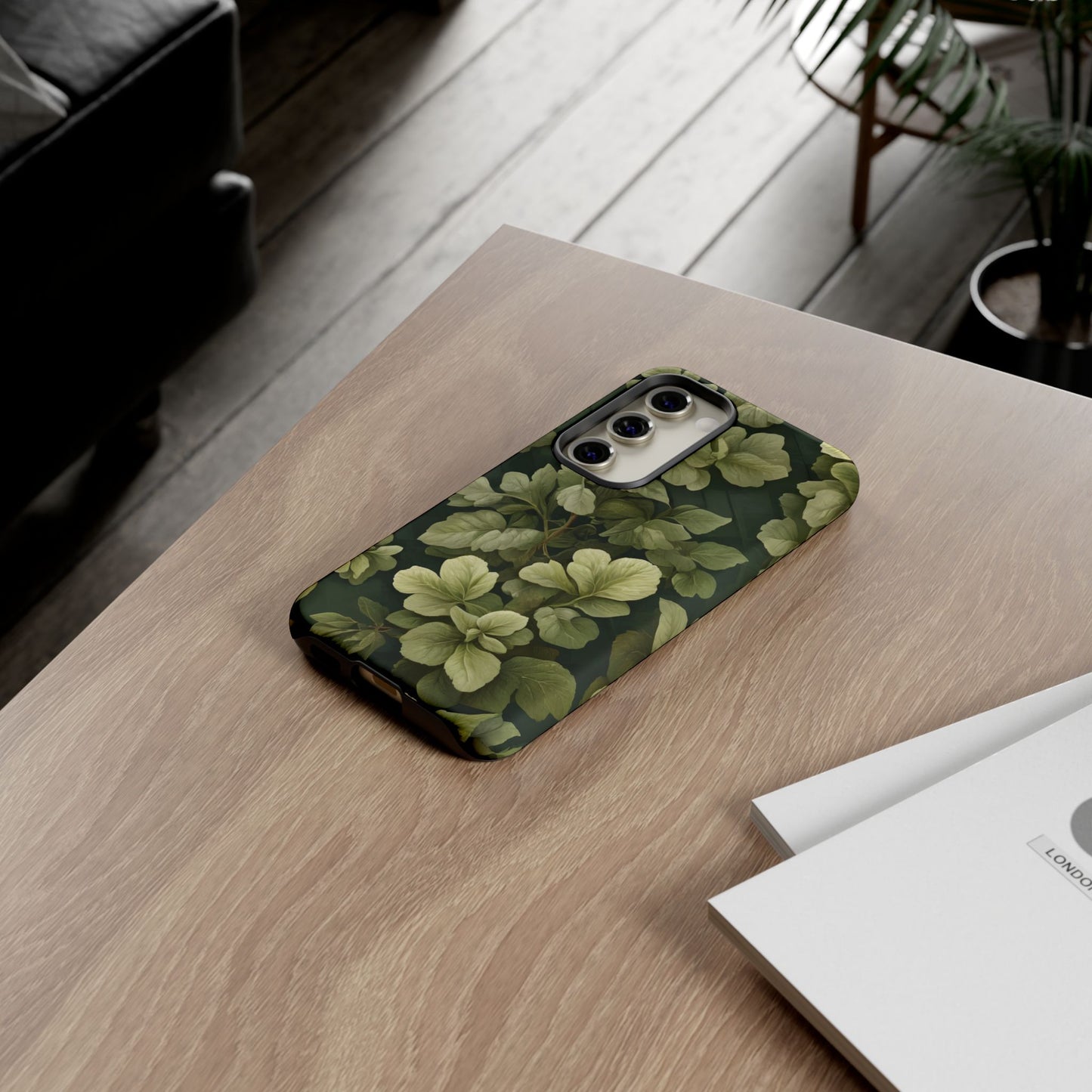 Stylish Green Leaf Samsung Phone Case - Durable & Trendy Design|Colorful Protective Cover|Artistic Gift|Vibrant Design
