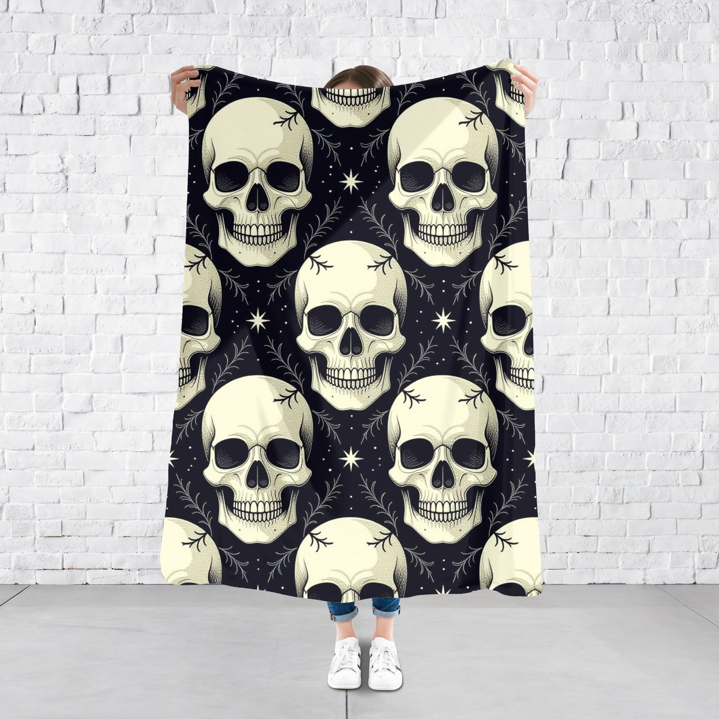 Halloween Skull Velveteen Blanket | Spooky Fall Decor, Spooky Skull Star Pattern Throw, Perfect for Kids & Adults, Gift, Plush Blanket